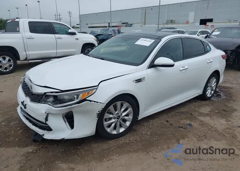 2018 Kia Optima S из США, поврежденный, VIN 5XXGT4L34JG215089